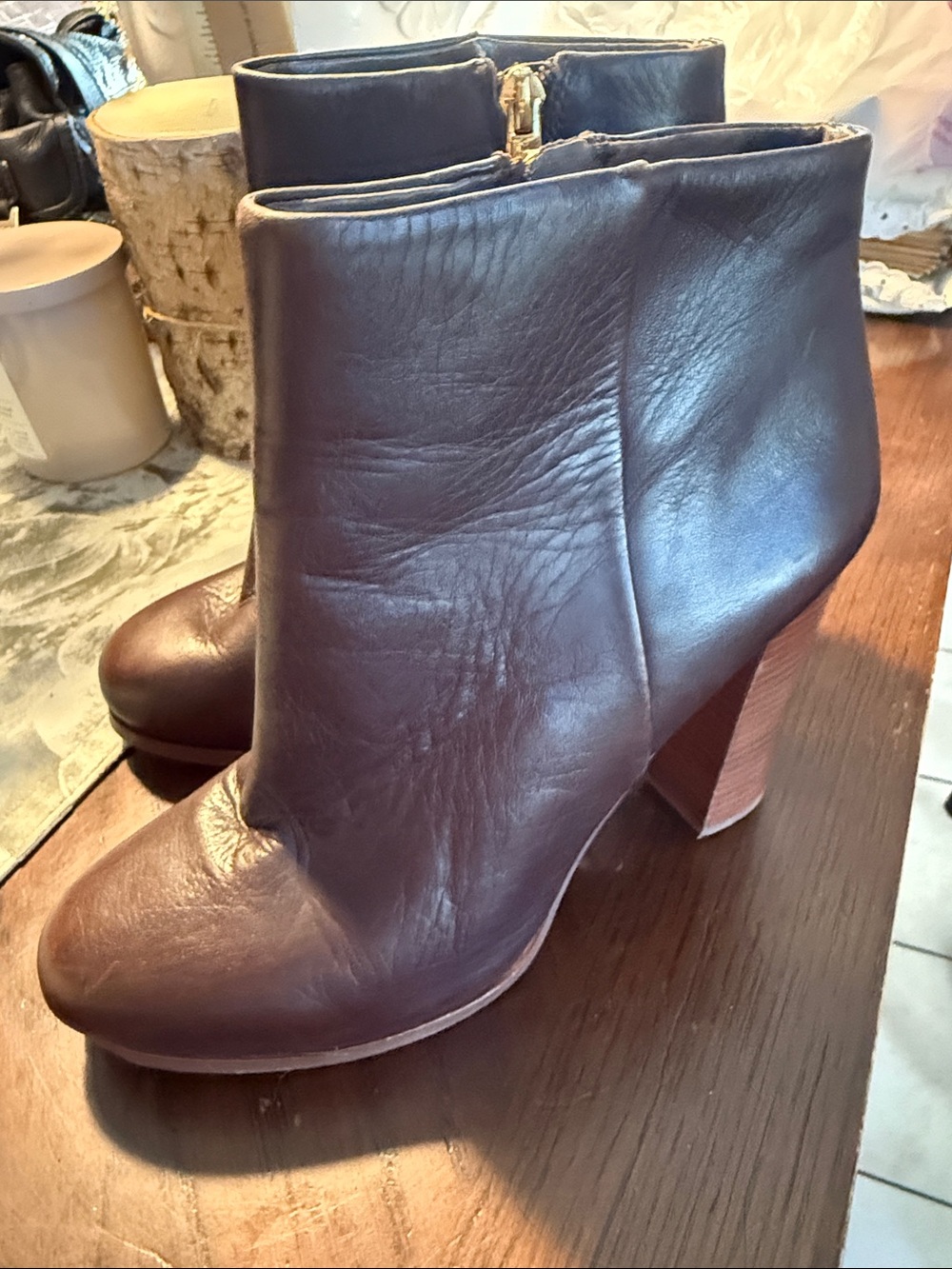 Vince Camuto Ankle boots size 7 1/2